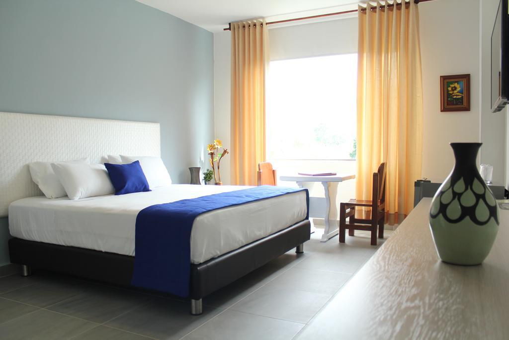 Hotel Ventura Loma Mesa de Ruitoque Luaran gambar